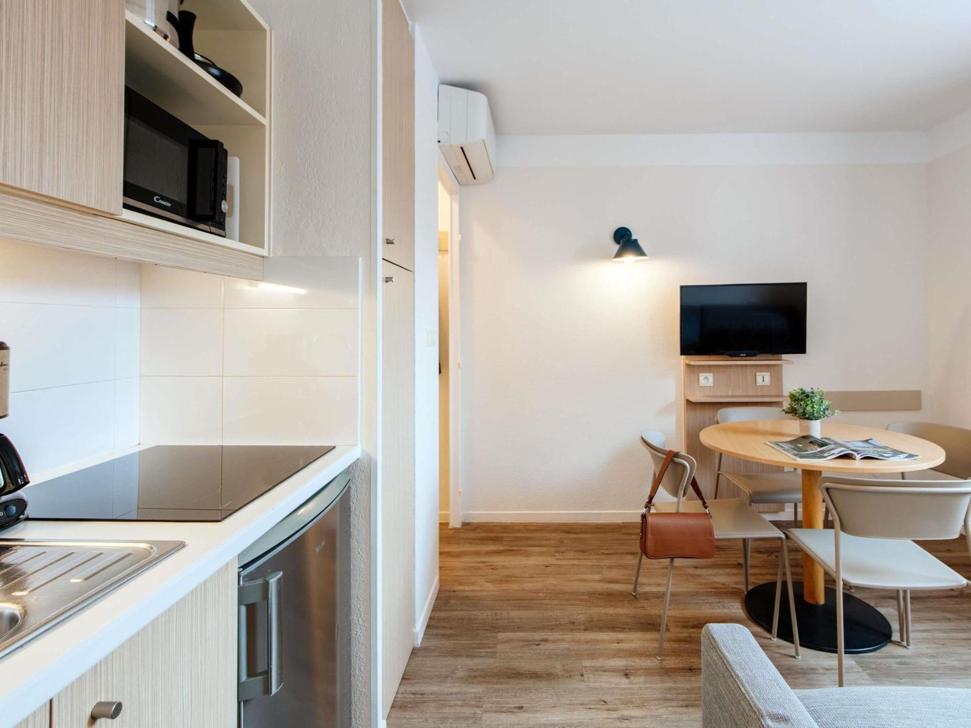 Adagio Access Prado Perier Aparthotel 3*