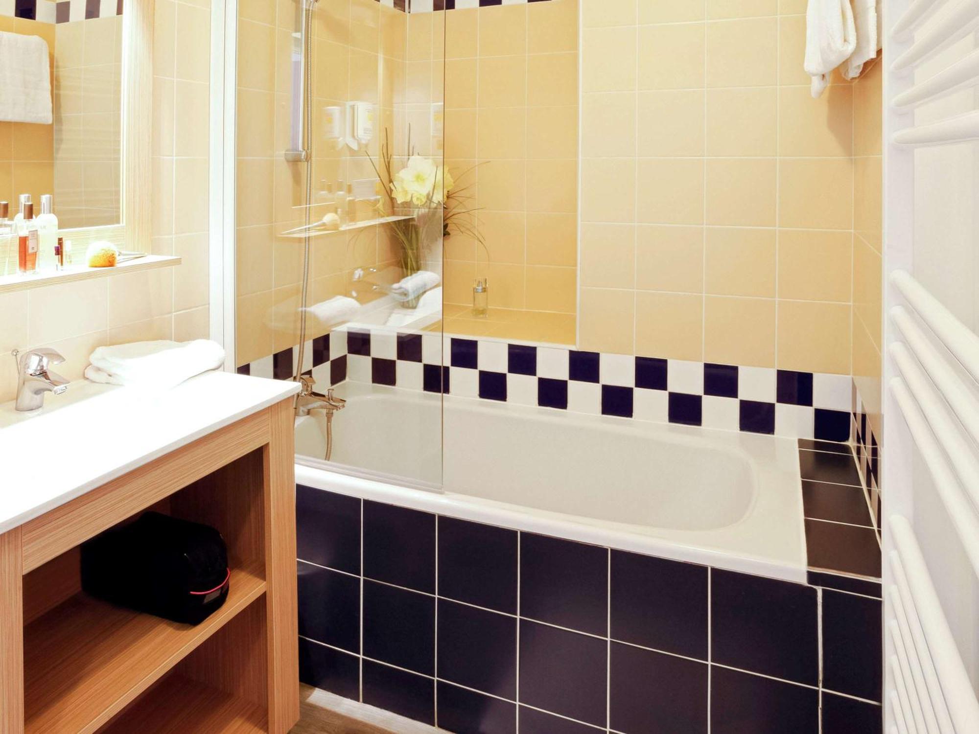 Adagio Access Prado Perier Aparthotel 3*