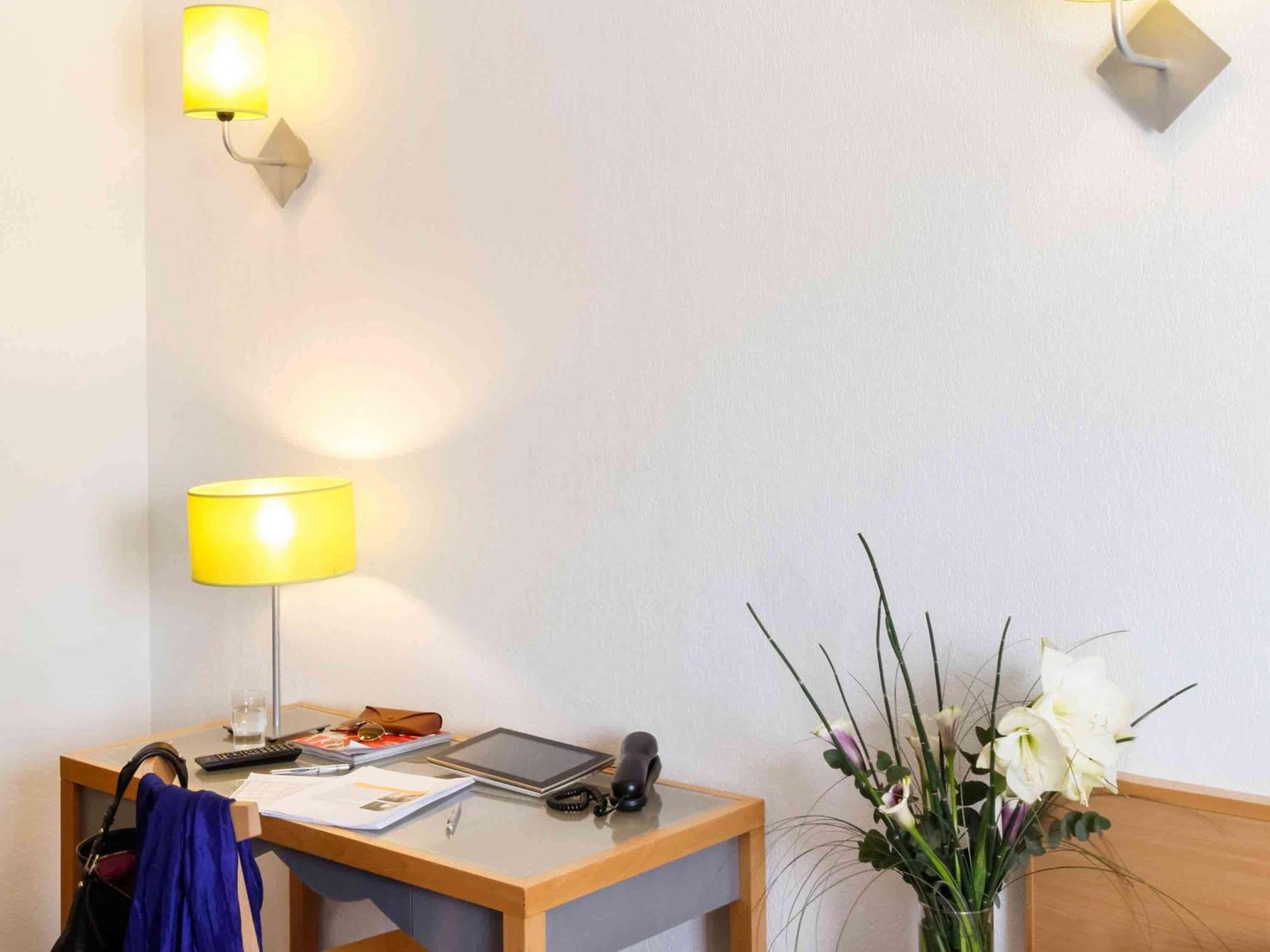 Aparthotel Adagio Access Prado Perier 3*