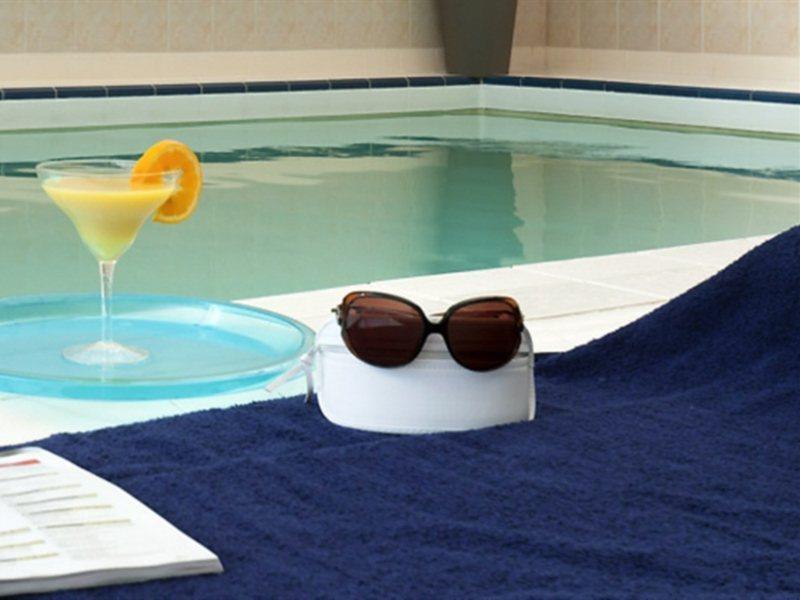 Adagio Access Prado Perier 3*
