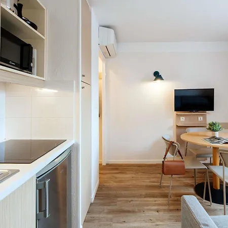 Aparthotel Adagio Access Marseille Prado Perier Exterior photo